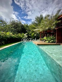 Casa 5/4 nascente porteira fechada em Praia do Forte à venda