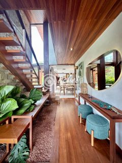 Casa 5/4 nascente porteira fechada em Praia do Forte à venda