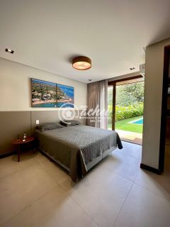 Casa 5/4 nascente porteira fechada em Praia do Forte à venda