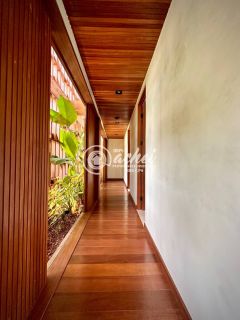 Casa 5/4 nascente porteira fechada em Praia do Forte à venda