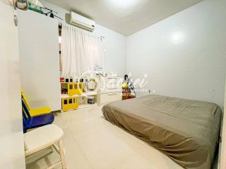 Casa em condomínio 5/4 nascente em Abrantes à venda