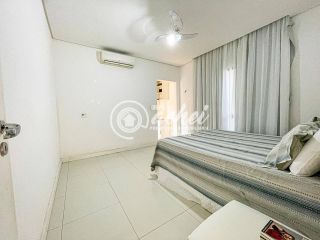 Casa em condomínio 5/4 nascente em Abrantes à venda