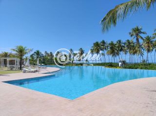 Lote com 700m² em Praia do Forte