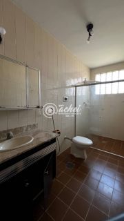 Casa de alameda fechada 4/4 à venda em Vilas do Atlântico