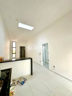 Casa térrea 3/4 nascente à venda no Condomínio Vila Florença - Abrantes