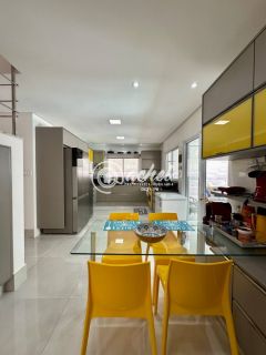 Casa 4/4 nascente à venda no Alphaville Litoral Norte 2