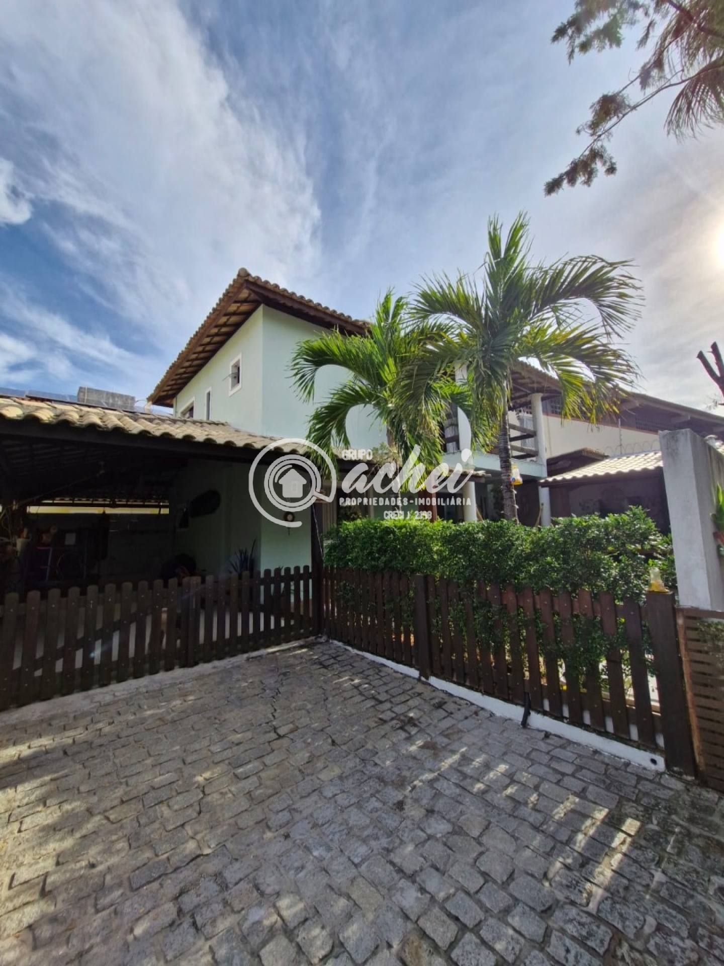 Casa Duplex 3/4 à venda no Condomínio Portão do Sol