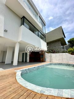 Casa de condomínio 4/4 nascente à venda no Alphaville Litoral Norte 2