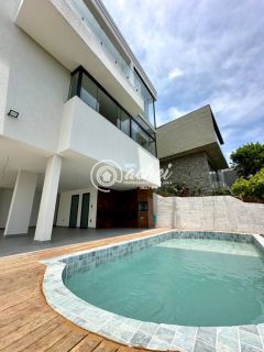 Casa de condomínio 4/4 nascente à venda no Alphaville Litoral Norte 2