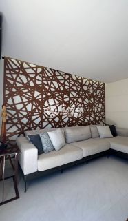 Casa em Condomínio 4/4 nascente mobiliada e com energia solar para locação em Buraquinho