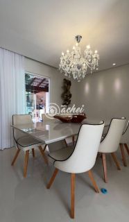 Casa em Condomínio 4/4 nascente mobiliada e com energia solar para locação em Buraquinho