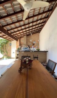 Casa em Condomínio 4/4 nascente mobiliada e com energia solar para locação em Buraquinho