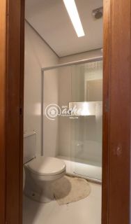 Casa em Condomínio 4/4 nascente mobiliada e com energia solar para locação em Buraquinho