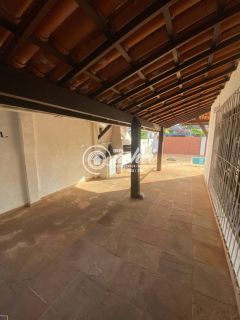 Casa 3/4 em alameda com segurança à venda no Bairro Vilas do Atlântico