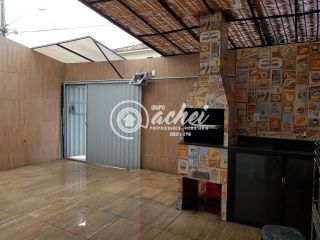 Casa Solta 3/4 à venda em ótima localização de Buraquinho