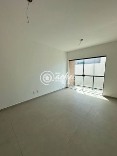 Casa de condomínio 3/4 nascente à venda em Vila Praiana