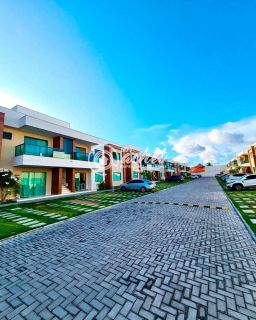 Apartamento 3/4 com cozinha equipada à venda em Buraquinho