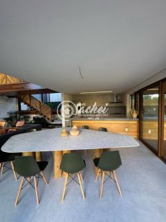 Casa de Condomínio 5/4 nascente porteira fechada à venda em Praia do Forte