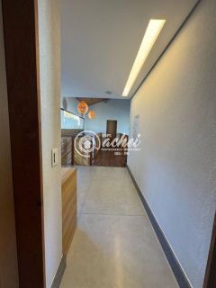 Casa de Condomínio 5/4 nascente porteira fechada à venda em Praia do Forte