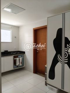 Casa de condomínio 4/4 nascente à venda em Buraquinho