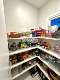 Casa moderna nascente 4/4 com energia solar à venda no Alphaville Litoral Norte 1