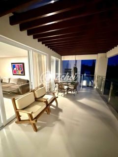 Casa moderna nascente 4/4 com energia solar à venda no Alphaville Litoral Norte 1