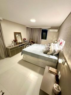 Casa moderna nascente 4/4 com energia solar à venda no Alphaville Litoral Norte 1