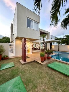 Casa moderna nascente 4/4 com energia solar à venda no Alphaville Litoral Norte 1