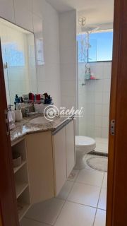 Apartamento 2/4 nascente à venda em Pitangueiras