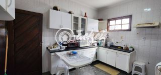 Casa Duplex 5/4 à venda em Vilas do Atlântico