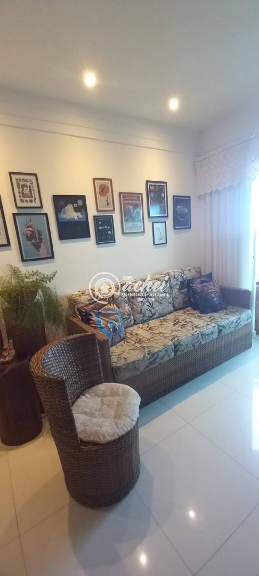 Apartamento 2/4 mobíliado à venda em Buraquinho