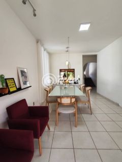 Casa em  Alameda, Vilas do Atlântico