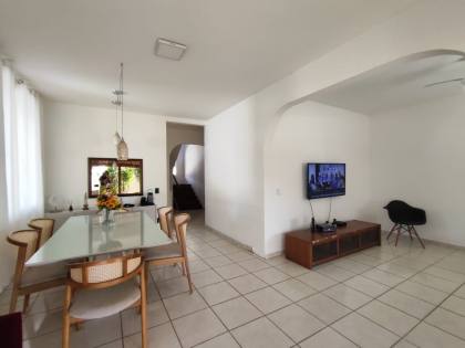 Casa em  Alameda à venda em Vilas do Atlântico