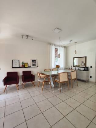 Casa em  Alameda à venda em Vilas do Atlântico