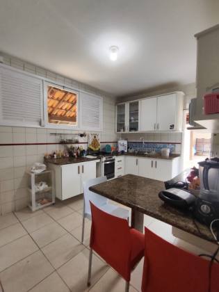 Casa em  Alameda à venda em Vilas do Atlântico