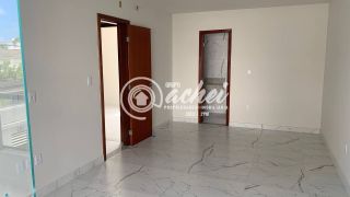 Casa de Condomínio 4/4 nascente à venda em Buraquinho