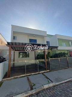 Casa Nascente à Venda em Condomínio Fechado