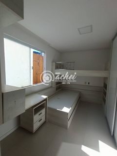 Casa Nascente à Venda em Condomínio Fechado