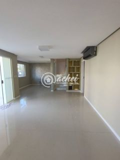 Casa Nascente à Venda em Condomínio Fechado