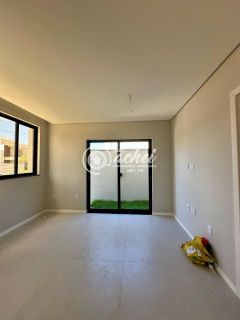 Casa 4/4 no Condomínio Vila Florença à venda