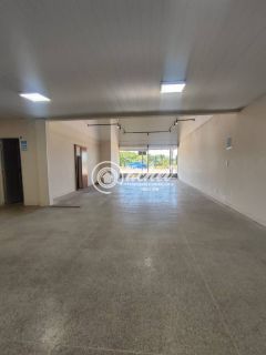 Loja na esdrada do côco, Abrantes.