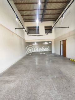 Loja na esdrada do côco, Abrantes.