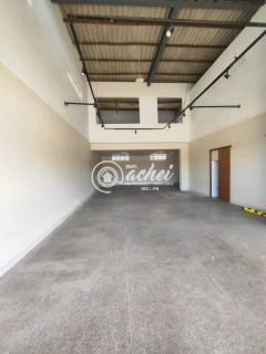 Loja na esdrada do côco, Abrantes.