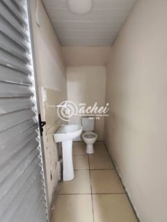 Loja na esdrada do côco, Abrantes.