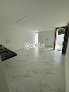 Casa Térrea Moderna à venda em Vila Praiana