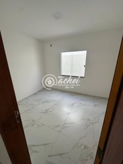 Casa Térrea Moderna à venda em Vila Praiana