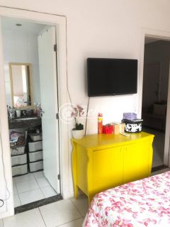 Apartamento 2/4 à venda em Pitangueiras