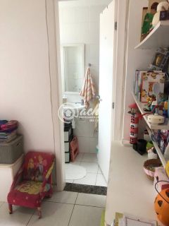 Apartamento 2/4 à venda em Pitangueiras