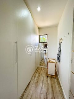 Casa de Condomínio 4/4 com planejados à venda em Estrada do Coco