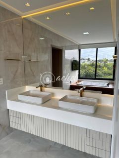 Casa 5/4 à venda no Alphaville 1 em Salvador